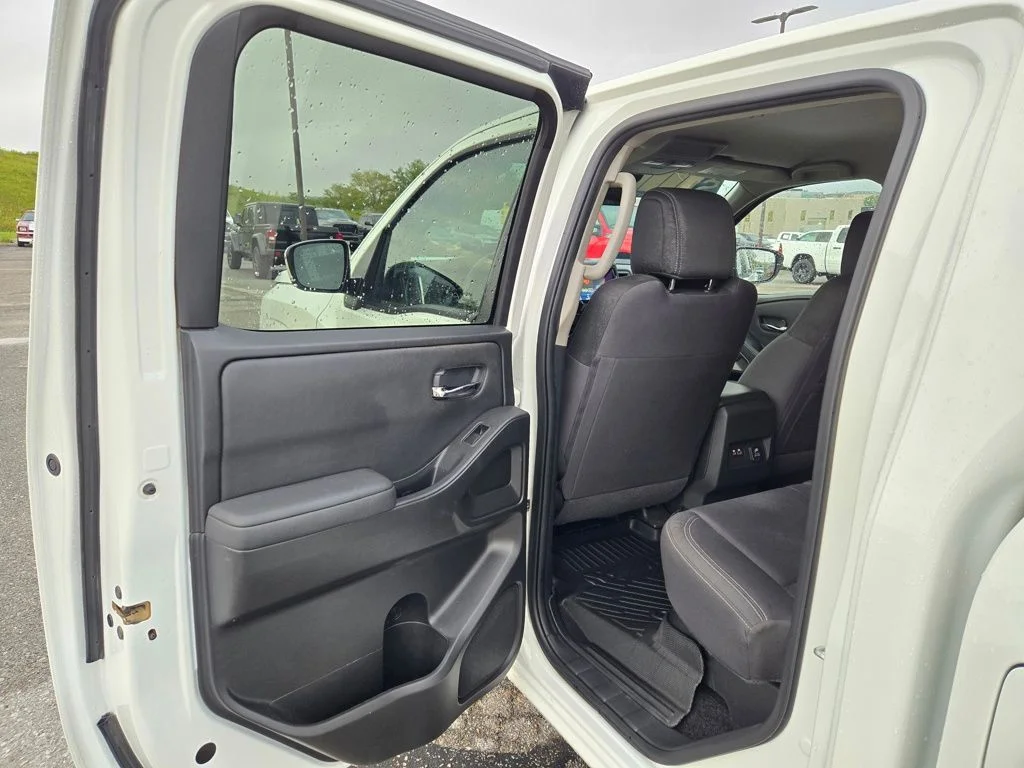 Used 2023 White Nissan SV image 24