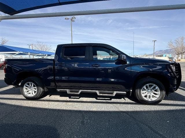 Used 2022 Blue Chevrolet RST image 4