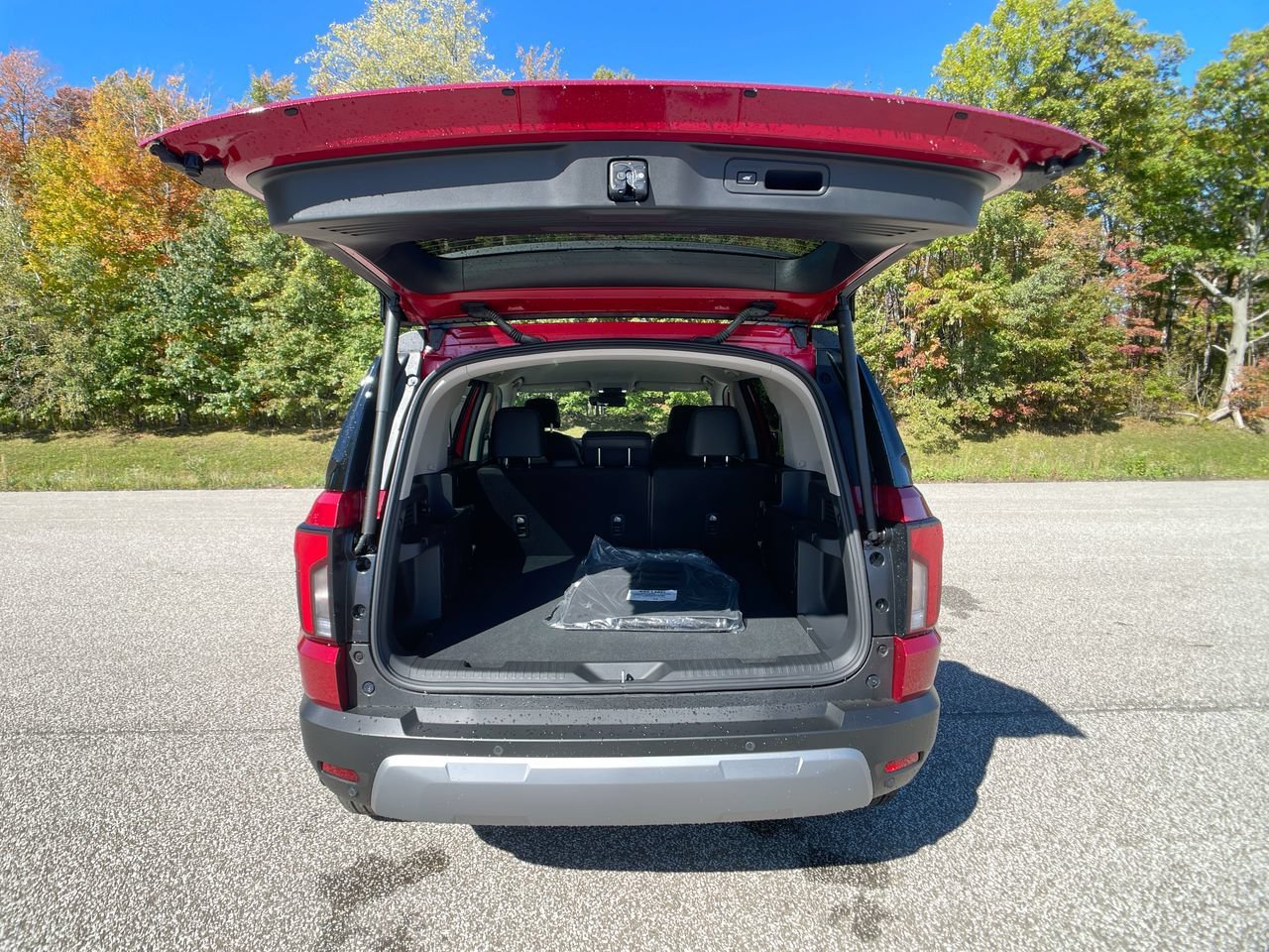 New 2026 Radiant Red Metallic II Honda RTL image 25