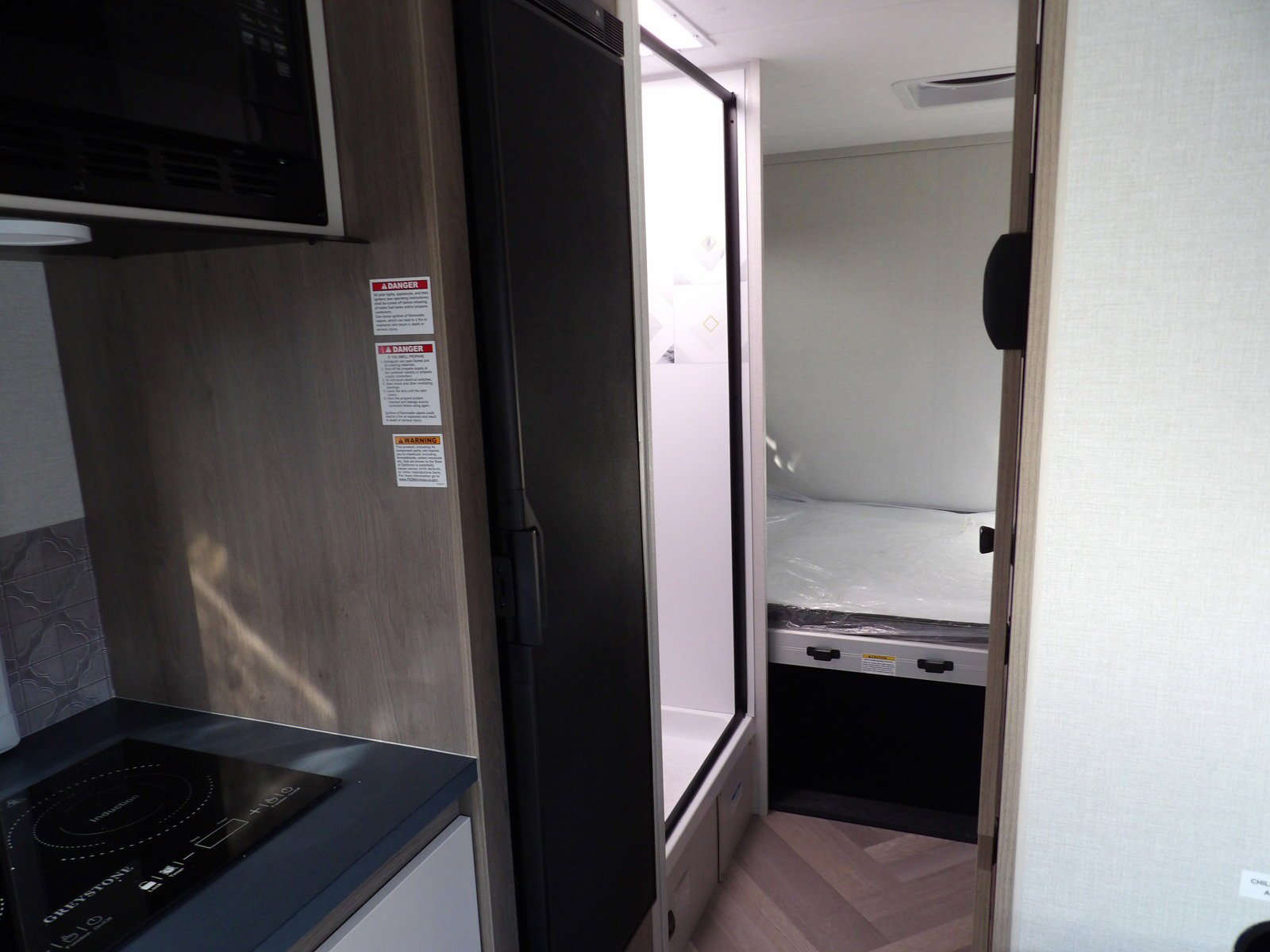 New 2025 Silver Coachmen 20XG image 10