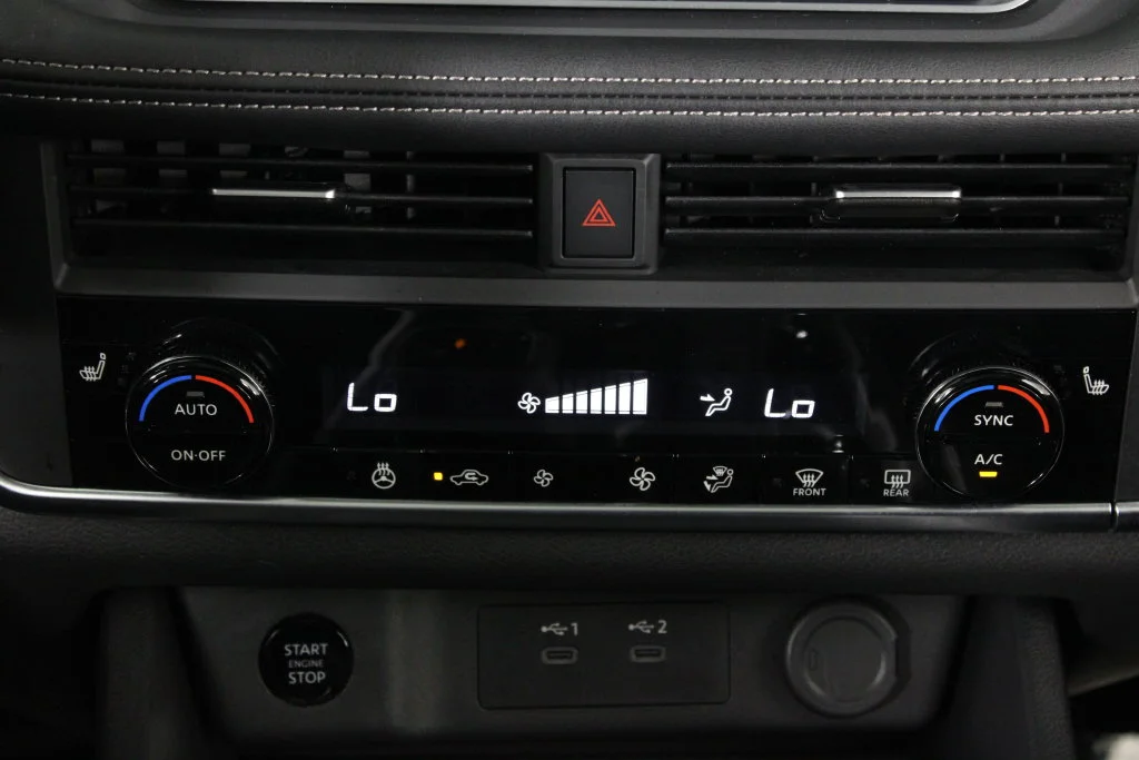 2024 Nissan Rogue SV - Photo 23