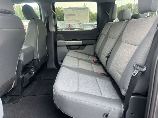 New 2026 Gray Ford XLT image 10