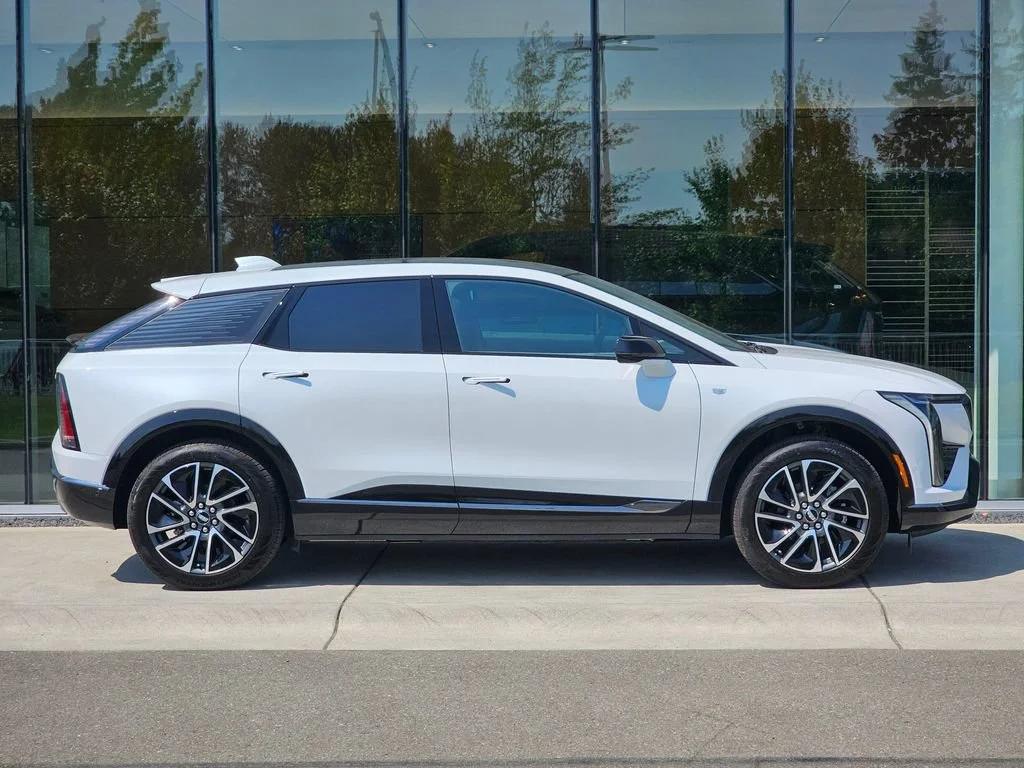 New 2026 Vibrant White Tricoat Cadillac Sport image 6