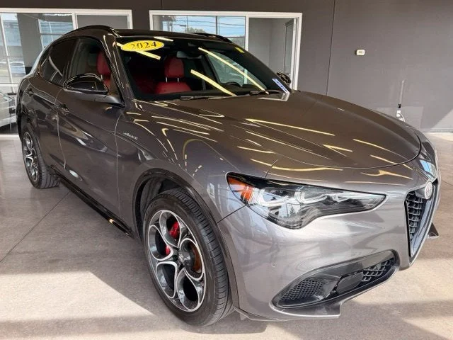 Used 2024 Vesuvio Gray Metallic Alfa Romeo Veloce image 7