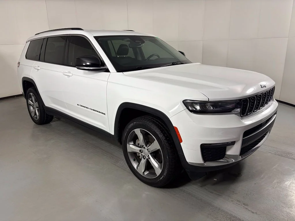 Used 2021 White Jeep Limited image 2