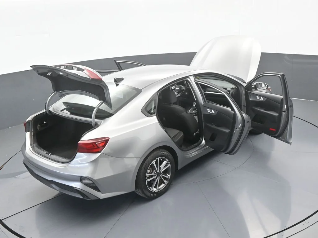 Used 2022 Steel Gray Kia LXS image 60
