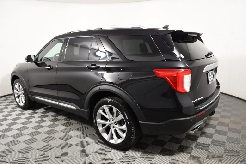 Used 2021 Agate Black Metallic Ford Platinum image 3