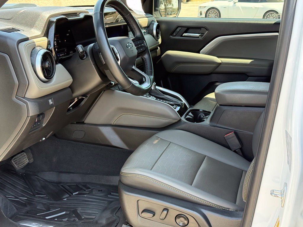 Certified Used 2025 Summit White Chevrolet ZR2 image 6