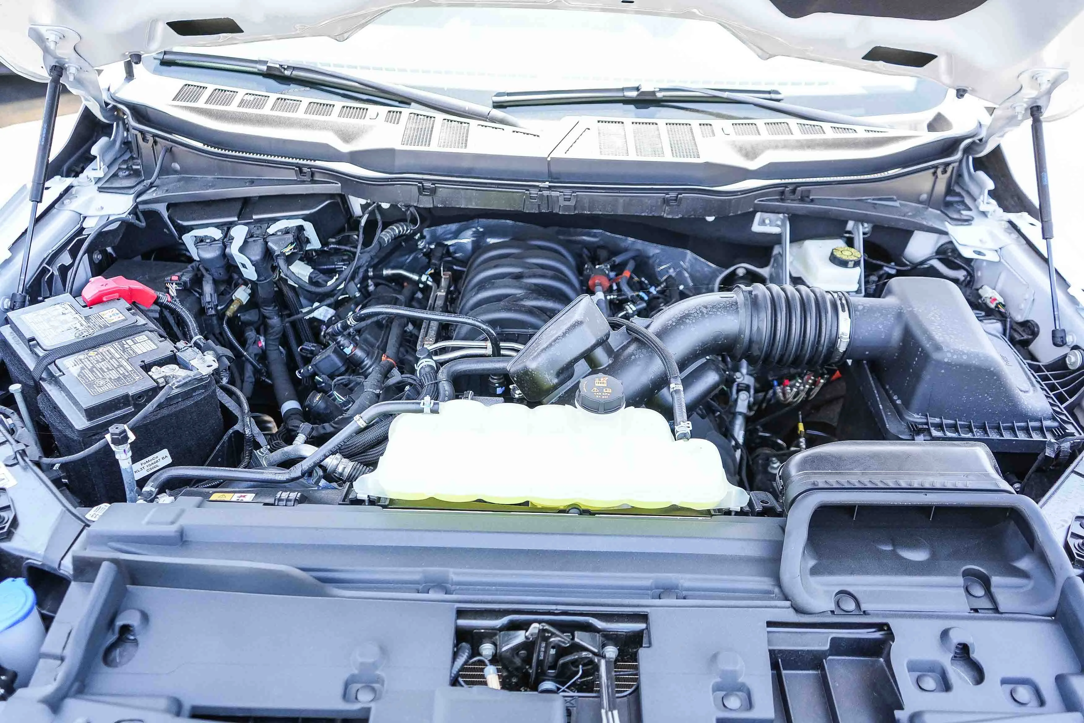 New 2026 Avalanche Ford Lariat® image 13