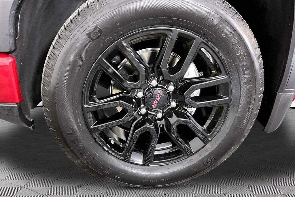 Used 2024 Red GMC Elevation image 31