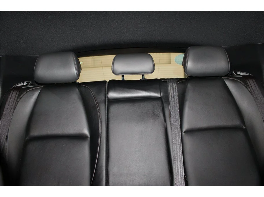 Used 2019 Deep Crystal Blue Mica Mazda Hatchback 4D image 25