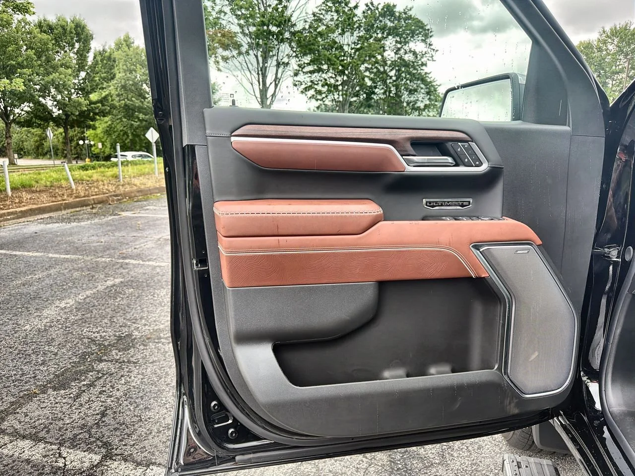 New 2026 Onyx Black GMC Denali Ultimate image 18