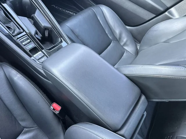 Certified Used 2024 Blue Honda EX-L image 22