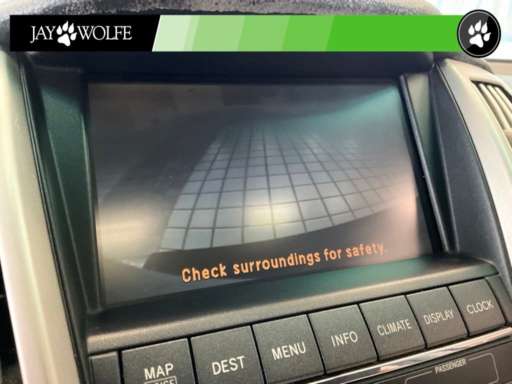Used 2005  Lexus 330 image 17