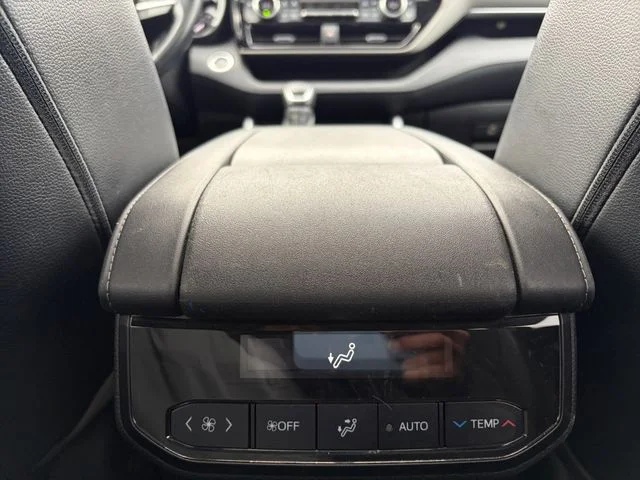 Used 2021 Gray Toyota XLE image 19