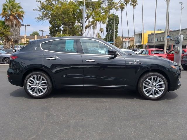 Used 2022 Nero Ribelle Metallic Maserati GT image 8