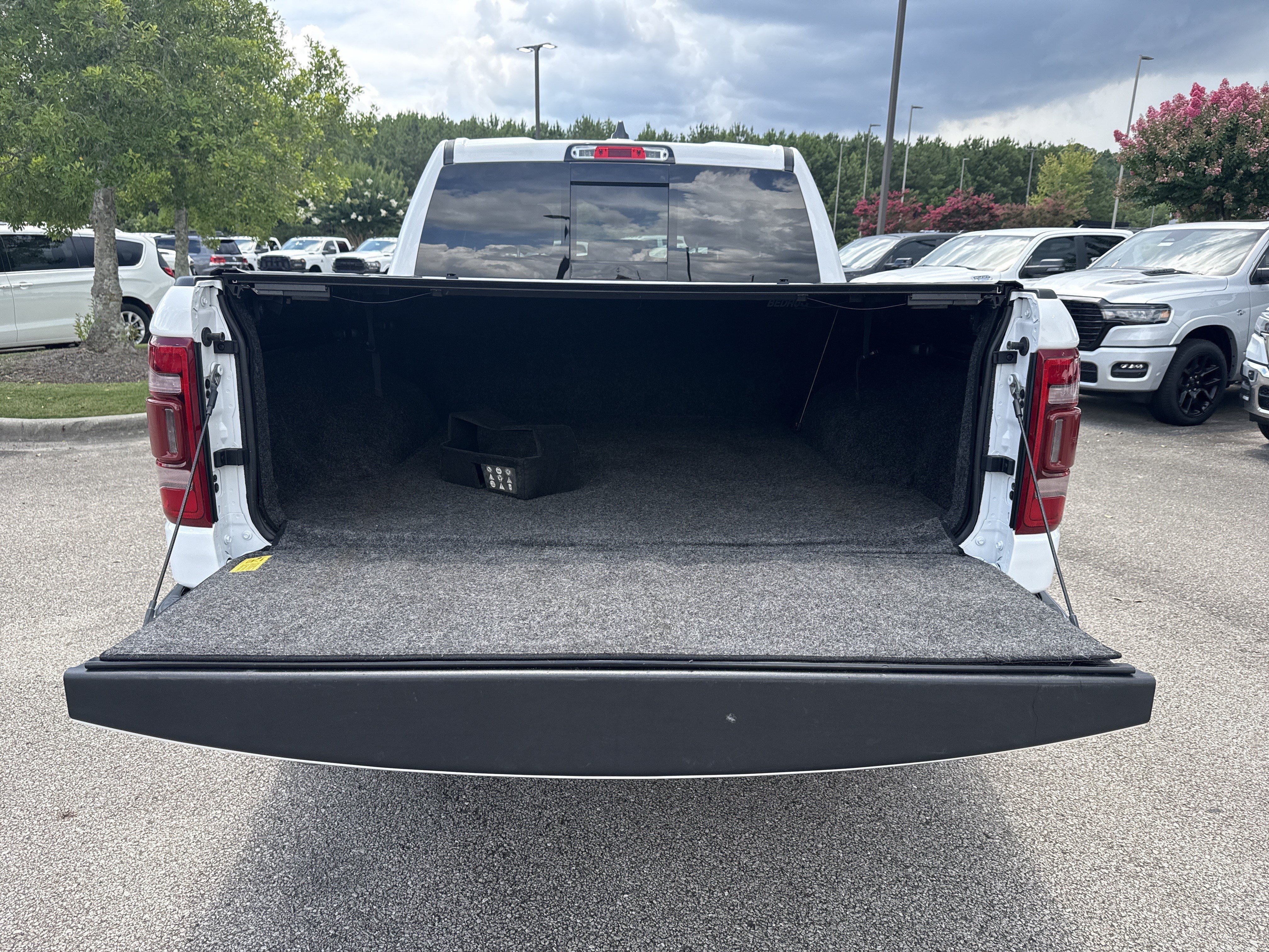 Used 2021 Bright White Clearcoat Ram Laramie image 19