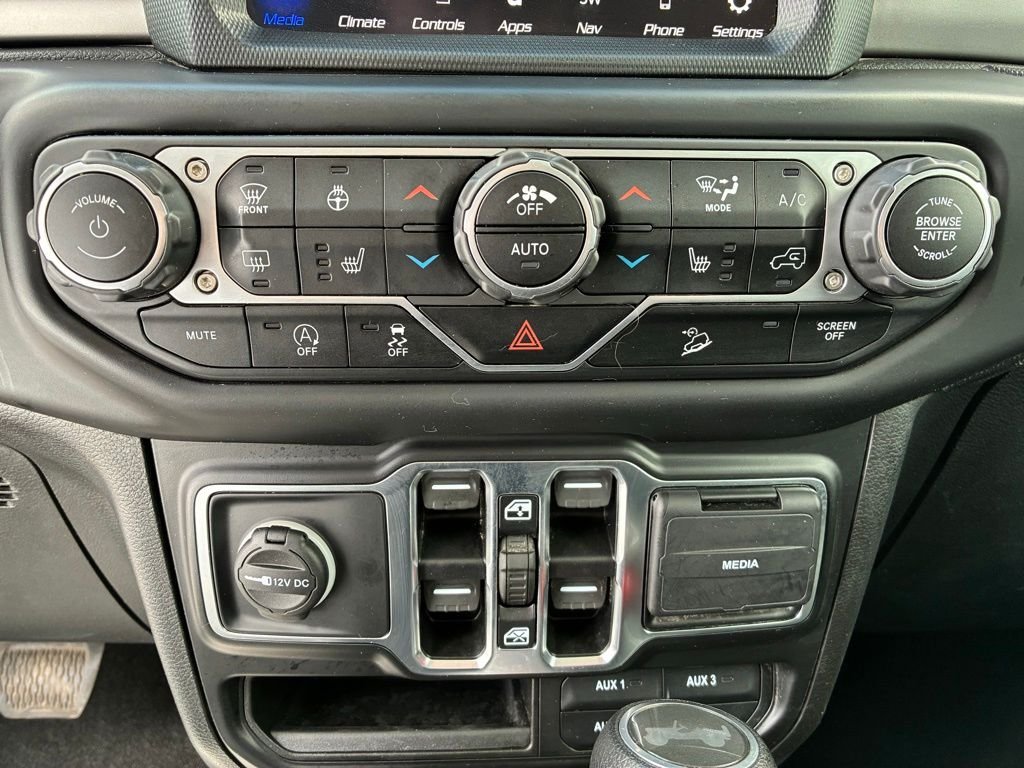Used 2021 Blue Jeep Unlimited Sport S image 22