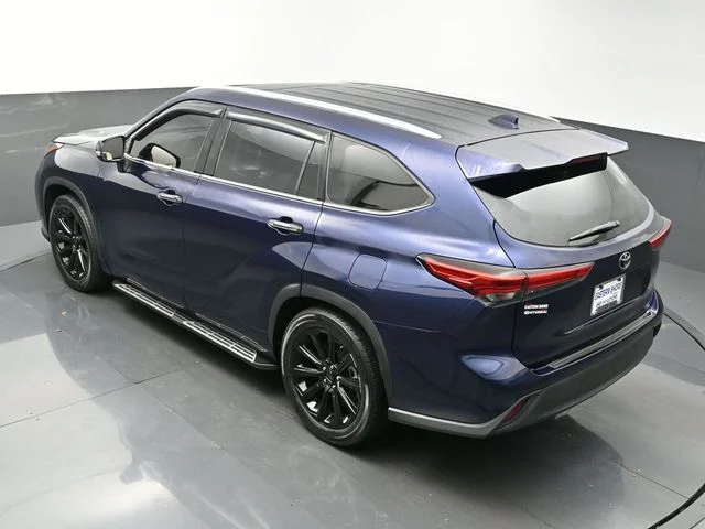 Used 2021  Toyota XLE image 43