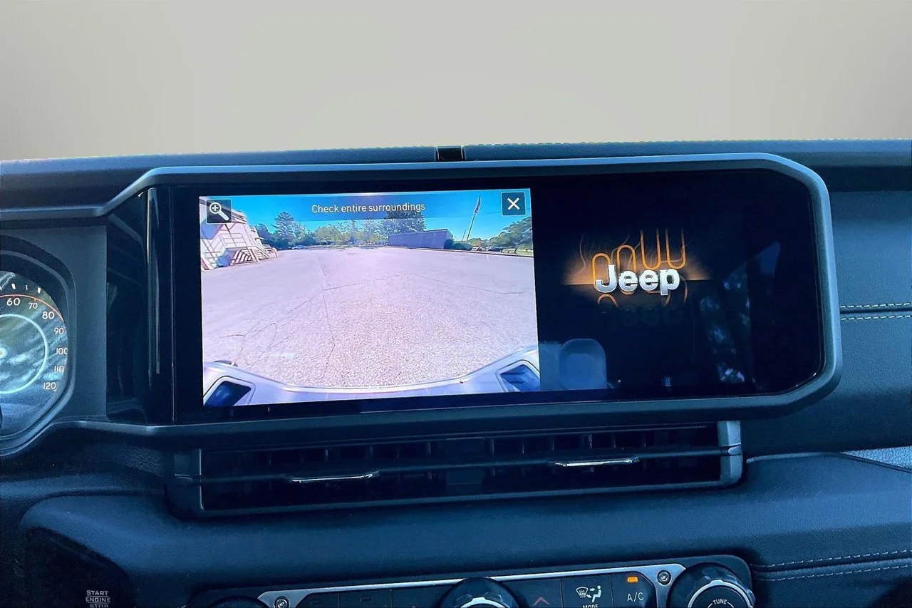 Used 2024 Gray Jeep Sport S image 13