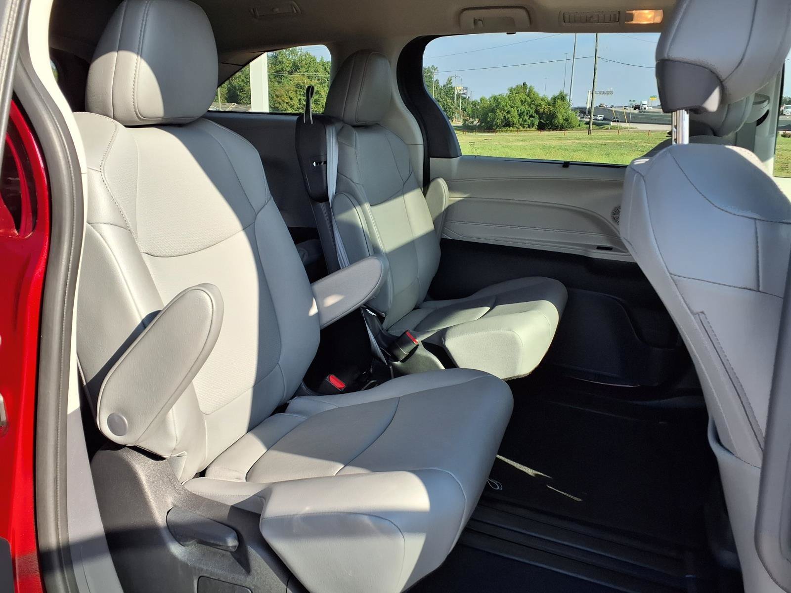 Certified Used 2024 Pearl Toyota XLE image 19