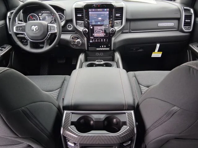 New 2026 Diamond Black Crystal Pearl-Coat Exterior Paint RAM Big Horn/Lone Star image 14
