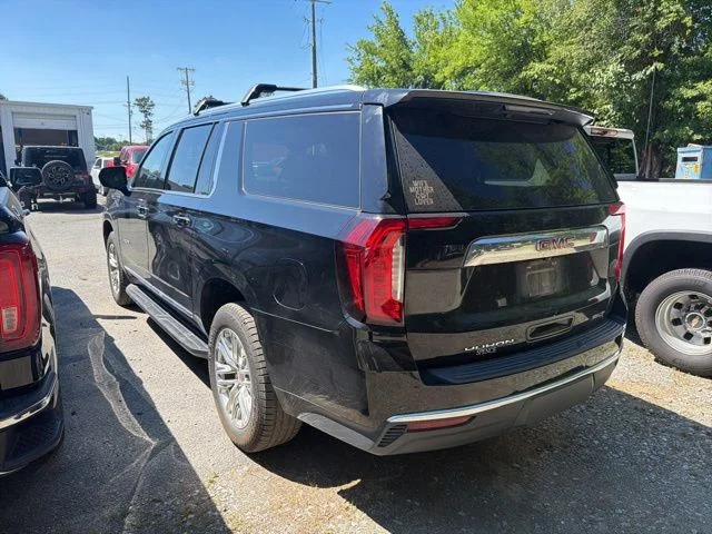Used 2021 Black GMC SLT image 10
