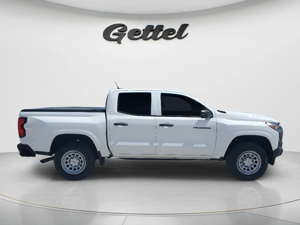Used 2025 Summit White Chevrolet WT/LT image 4