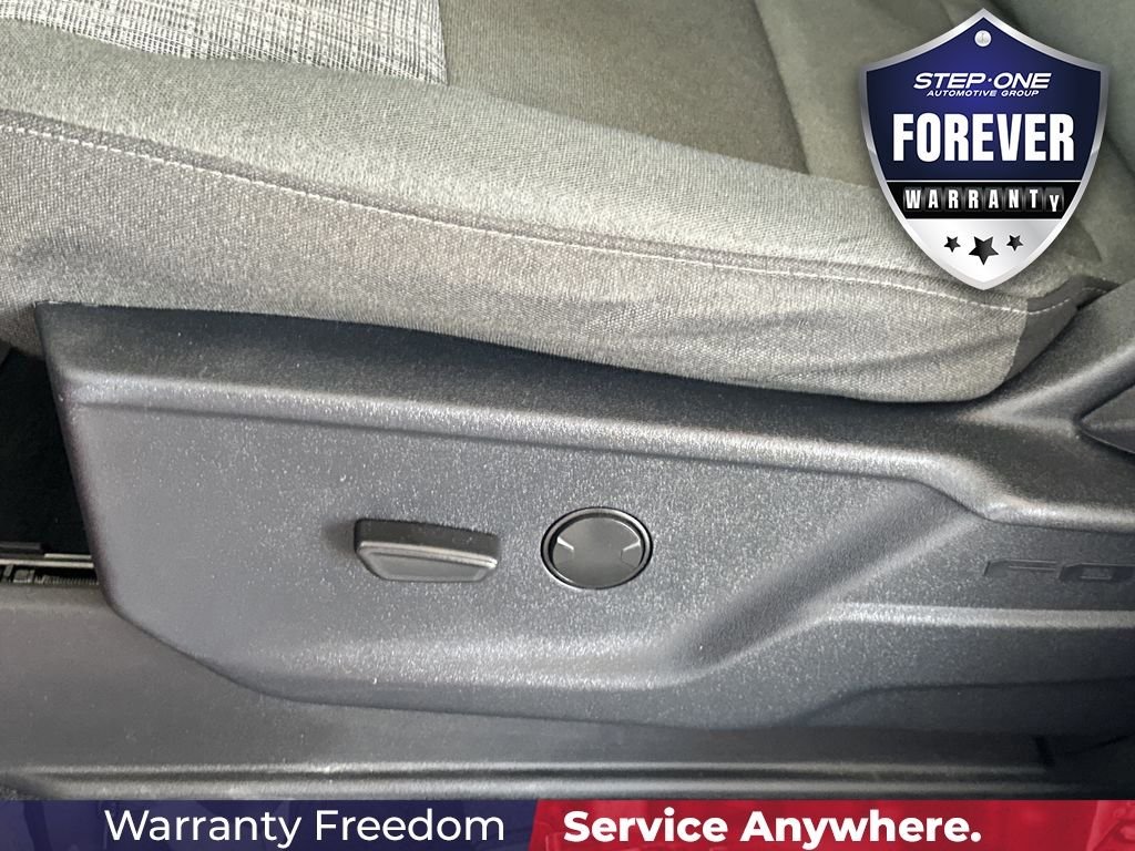 Used 2023 Red Ford XLT image 16