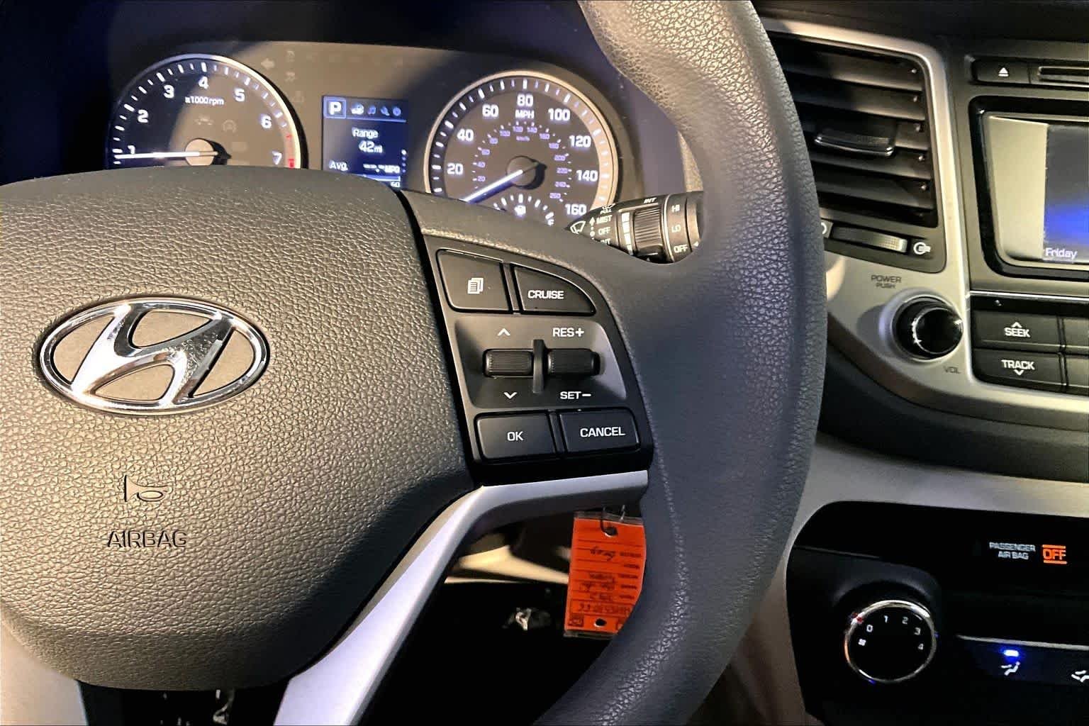 Used 2017 Coliseum Gray Hyundai SE image 24