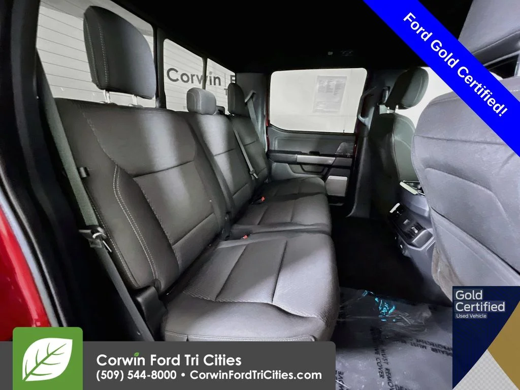 Used 2021 Rapid Red Metallic Tinted Clearcoat Ford XLT image 16
