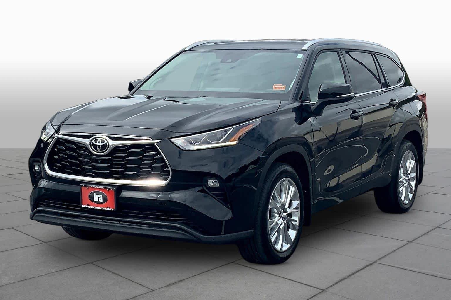 Used 2022 Midnight Black Metallic Toyota Limited image 2