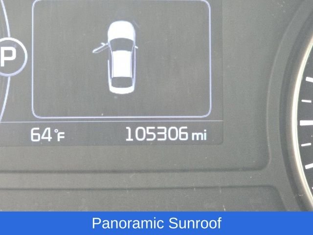 Used 2018 White Kia EX image 8