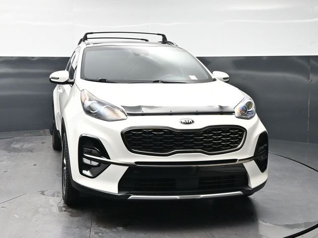 Used 2020 White Kia S image 2