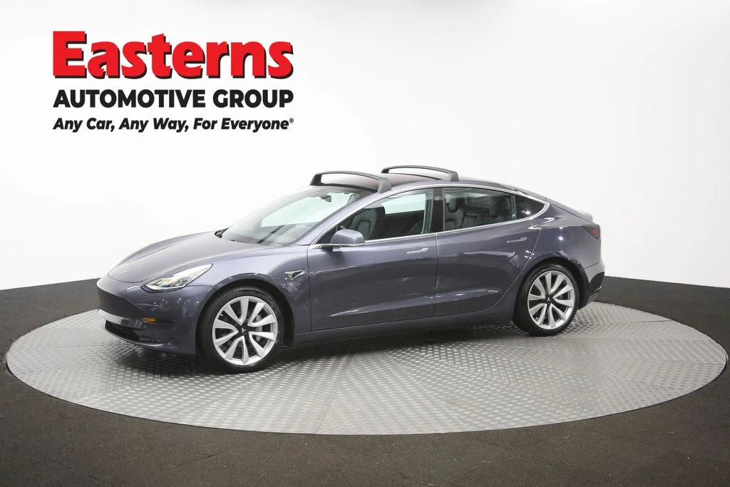 Used 2018 Gray Tesla Long Range image 51
