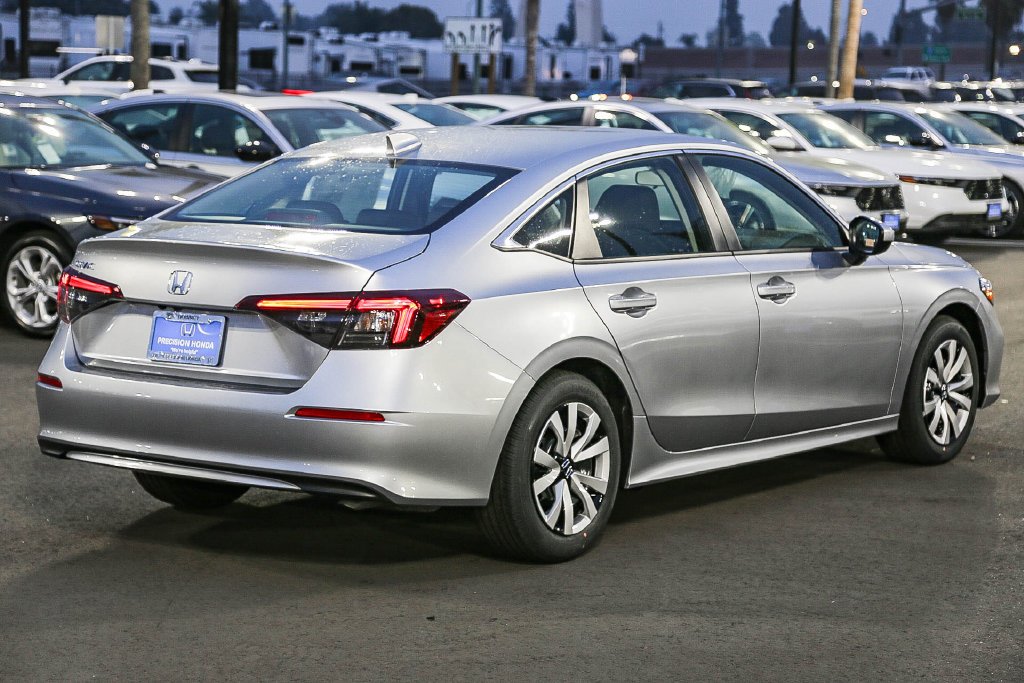 New 2026 Solar Silver Metallic Honda LX image 9