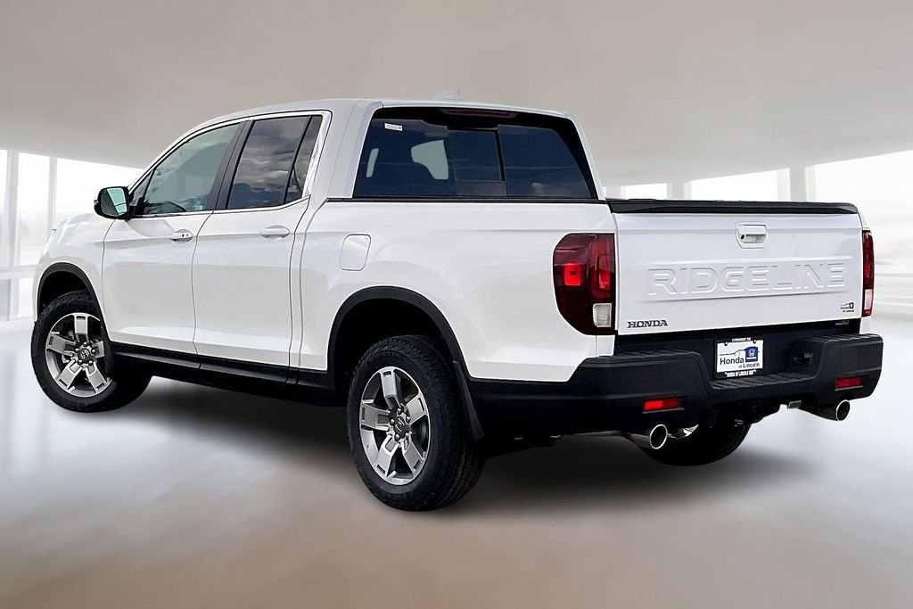 New 2026 Platinum White Pearl Honda RTL image 3