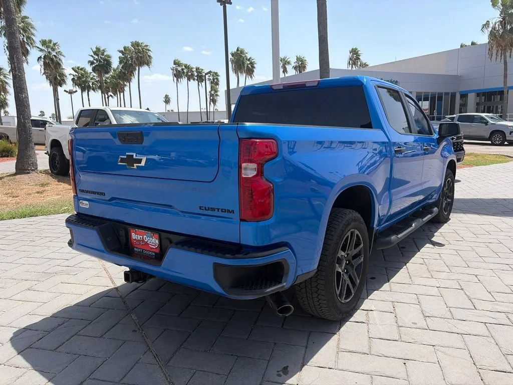 Used 2026 Riptide Blue Metallic Chevrolet Custom image 4