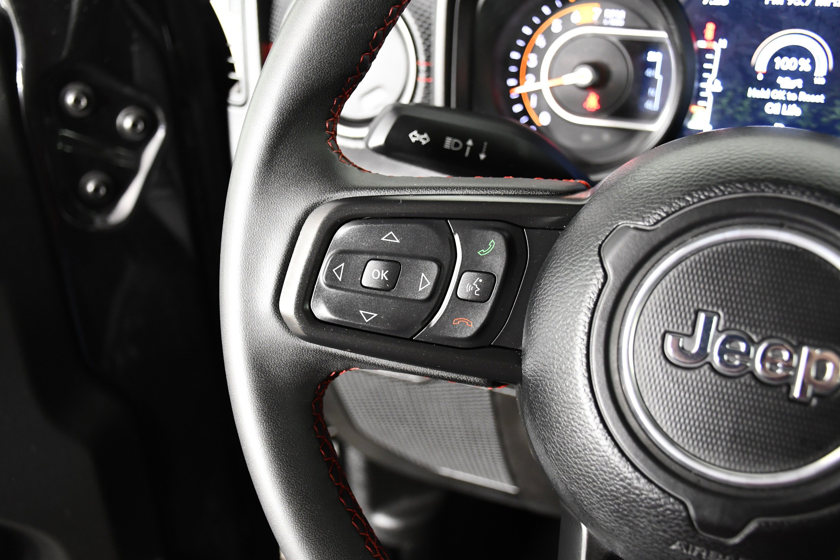 Used 2025 Black Clearcoat Jeep Rubicon image 14