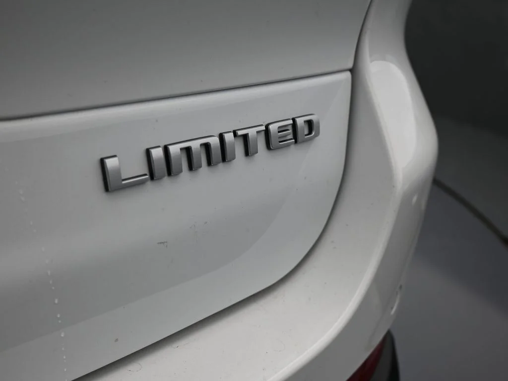 Used 2025 Bright White Clearcoat Jeep Limited image 42