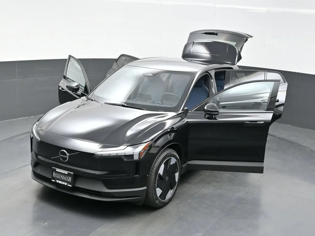 New 2026 Black Volvo Twin Motor Performance Ultra image 35