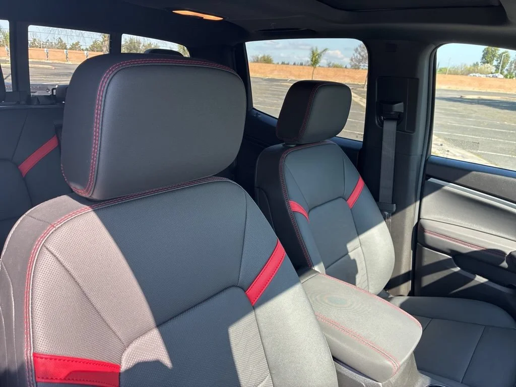 2026 Chevrolet Colorado Z71 - Photo 26