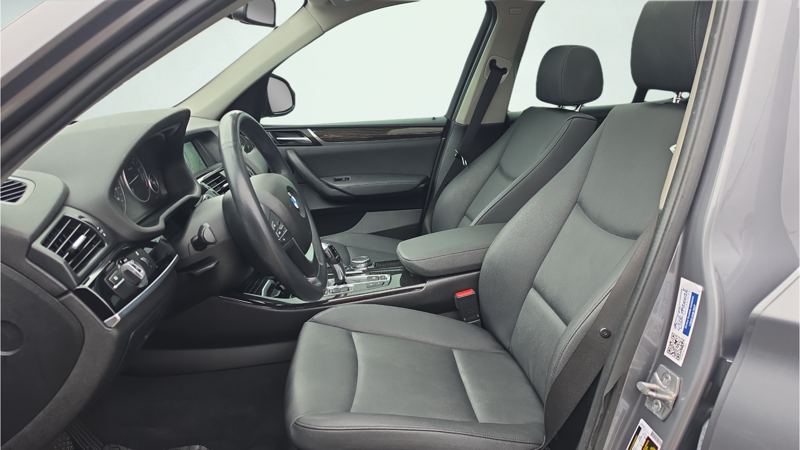 Used 2016 Gray BMW xDrive28i image 22