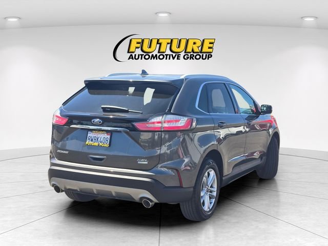 Used 2019 Gray Ford SEL image 4