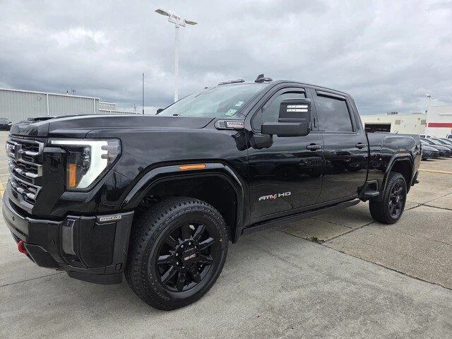 Used 2024 Onyx Black GMC AT4 image 8