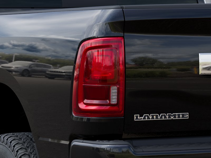 New 2026 Diamond Black Crystal Pearl-Coat Exterior Paint RAM LARAMIE image 5