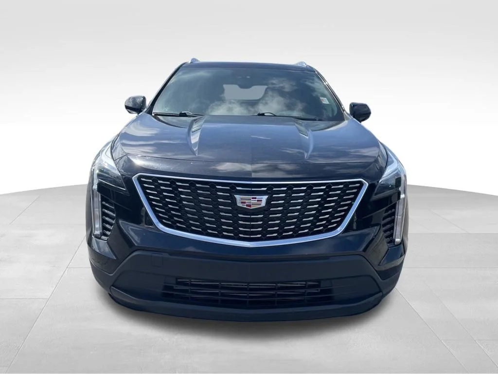 Used 2023 Black Cadillac Luxury image 8