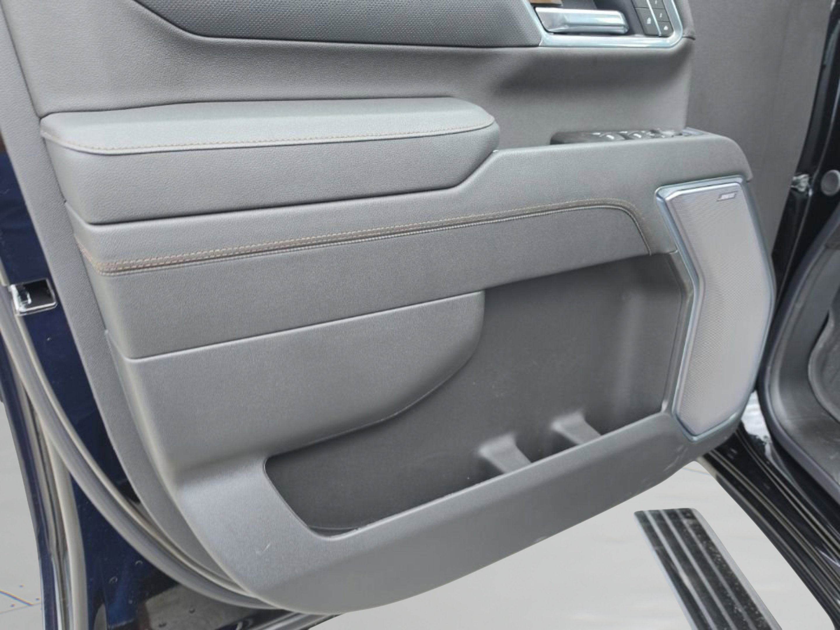 2026 Chevrolet Silverado 2500 HD High Country - Photo 12