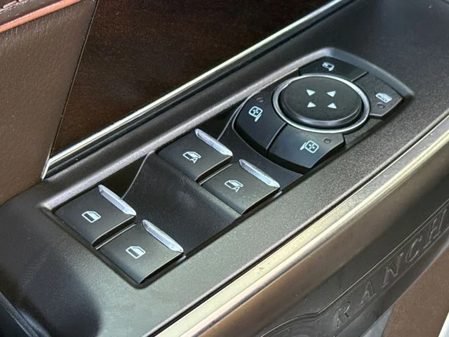 Used 2022 Black Ford King Ranch image 20