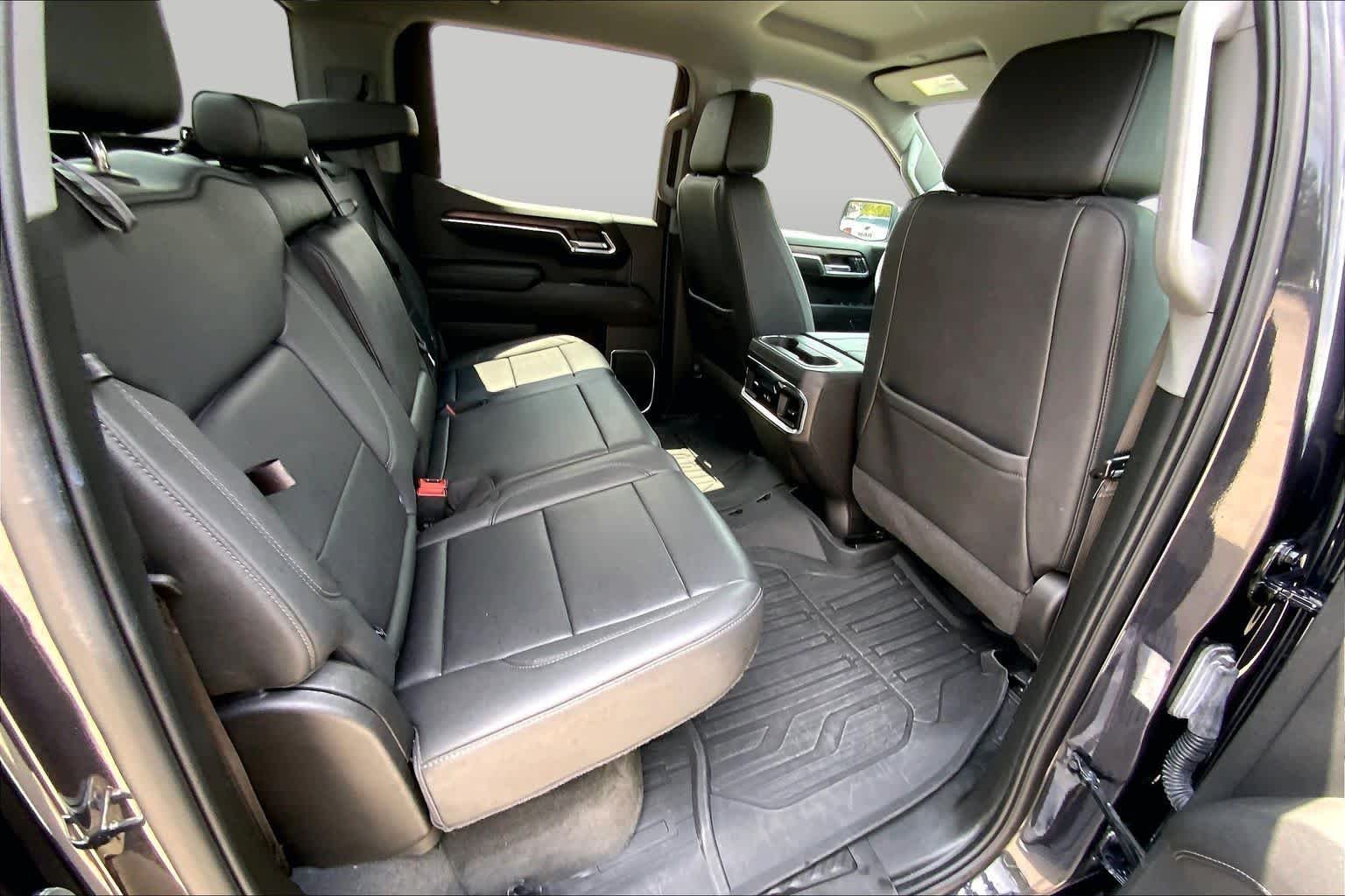 Used 2023 Titanium Rush Metallic GMC SLT image 19